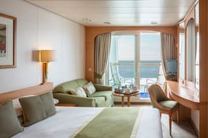 P&O Cruises Aurora Balcony Cabin 4.jpg
